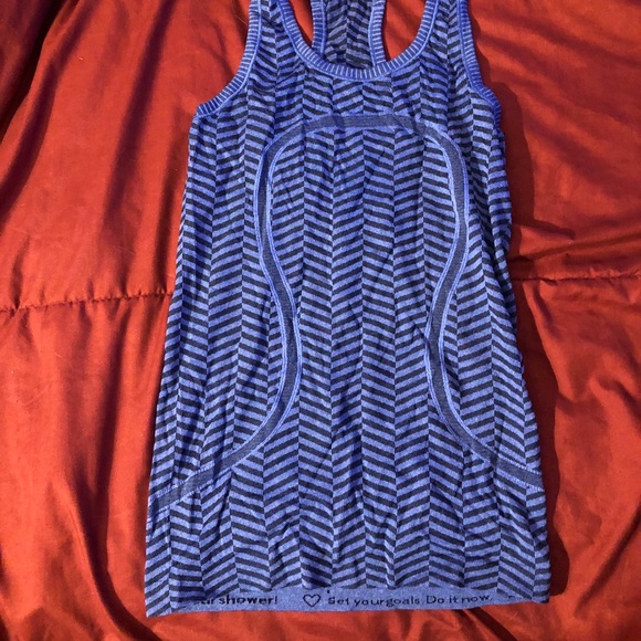 Tank top - Picture 1 of 2